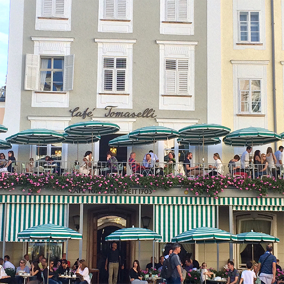 FET_Rejser_Regitses_Rejseunivers_Cafe Tomaselli Salzburg