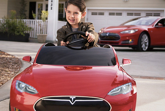 FET_Mandesager_Tesla-Model-S-for-Kids