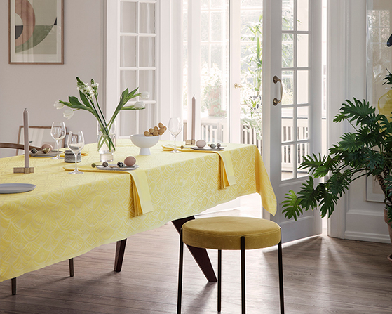 FET_EASTER_tablecloth_Lemon-Curd_interior_1000_800