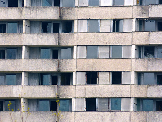 FET_Tjernobyl_De-tomme-huse-var-engang-hjem-for-49.-000-mennesker