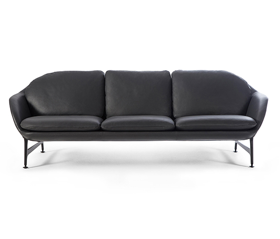 FET_Sofaer_2-cassina-vico-jaime-hayon-new-leather-version-b-copy