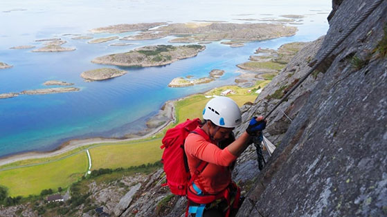 FET_Klatning-på-Ravnfloget.-Foto--Stig-Sæther